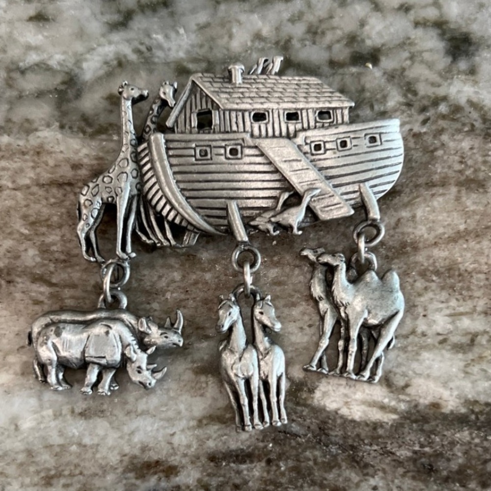 JJ silver tone Noah’s ark brooch